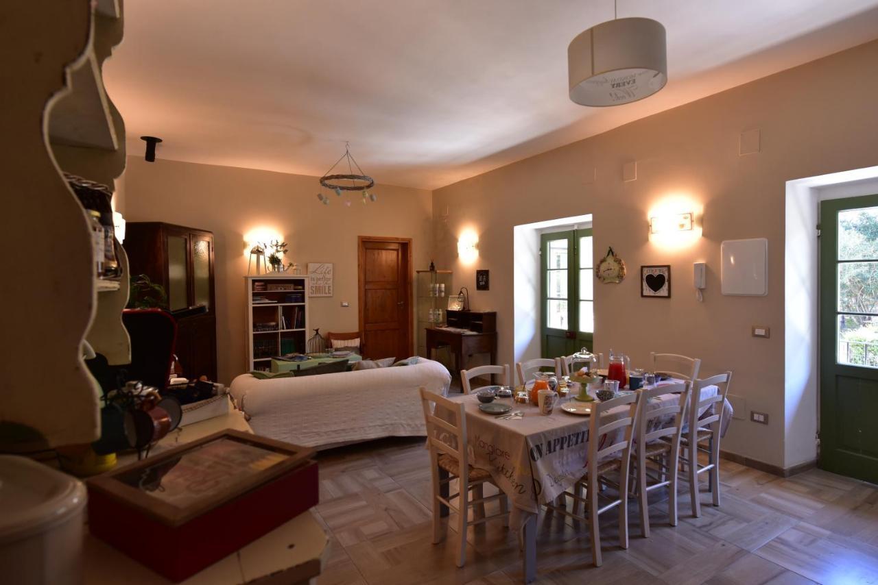 Casa Nina Bed & Breakfast Toirano Bagian luar foto
