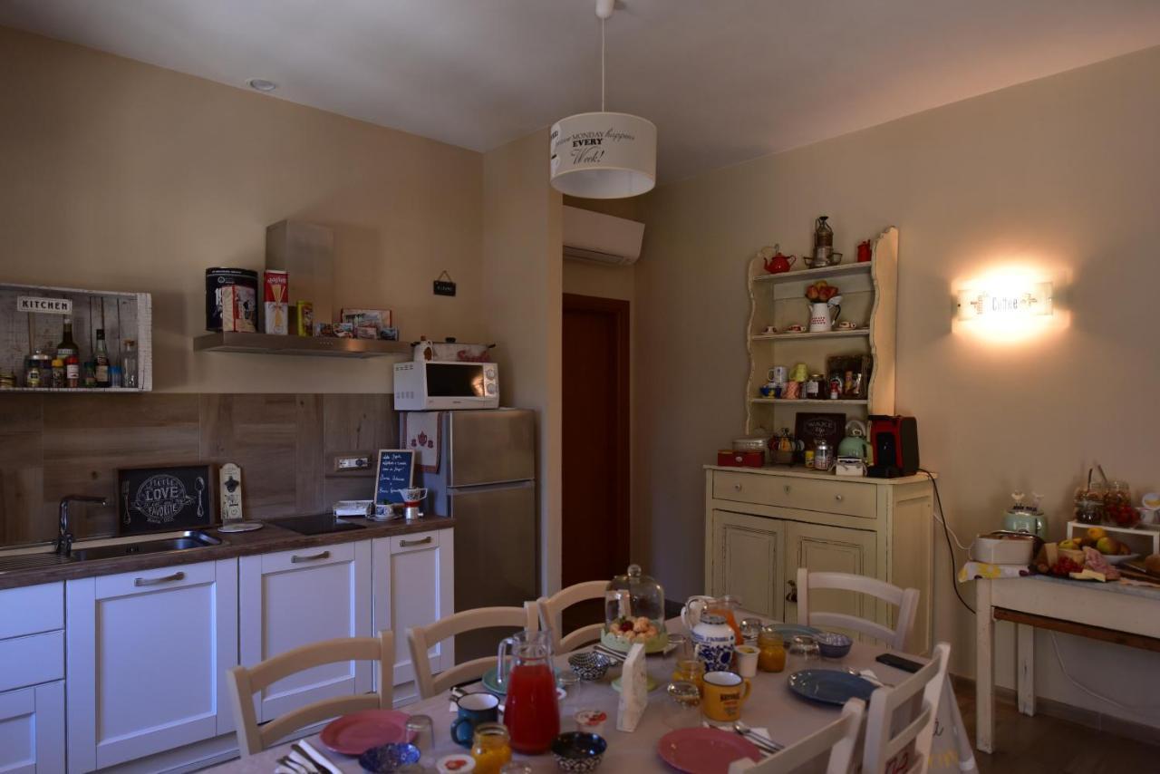 Casa Nina Bed & Breakfast Toirano Bagian luar foto