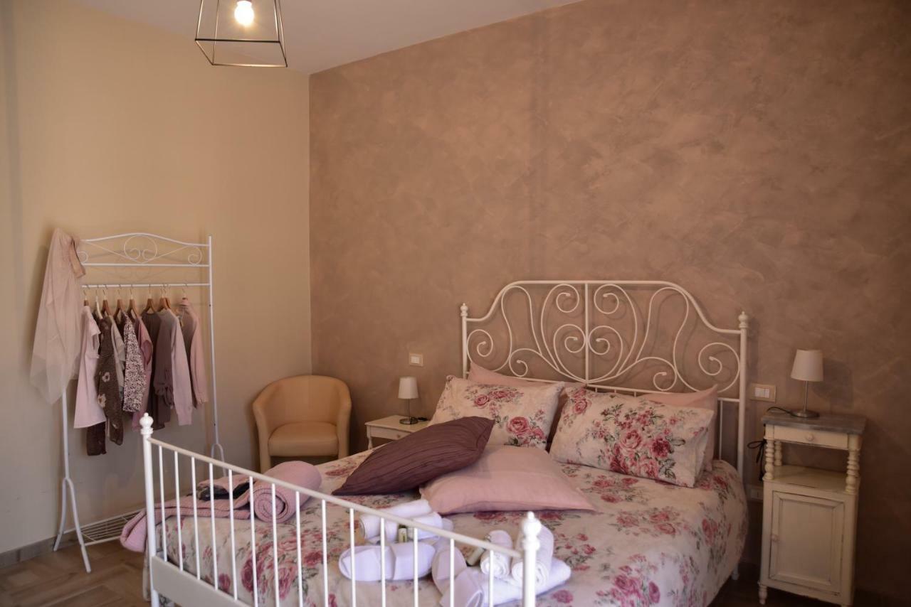 Casa Nina Bed & Breakfast Toirano Bagian luar foto