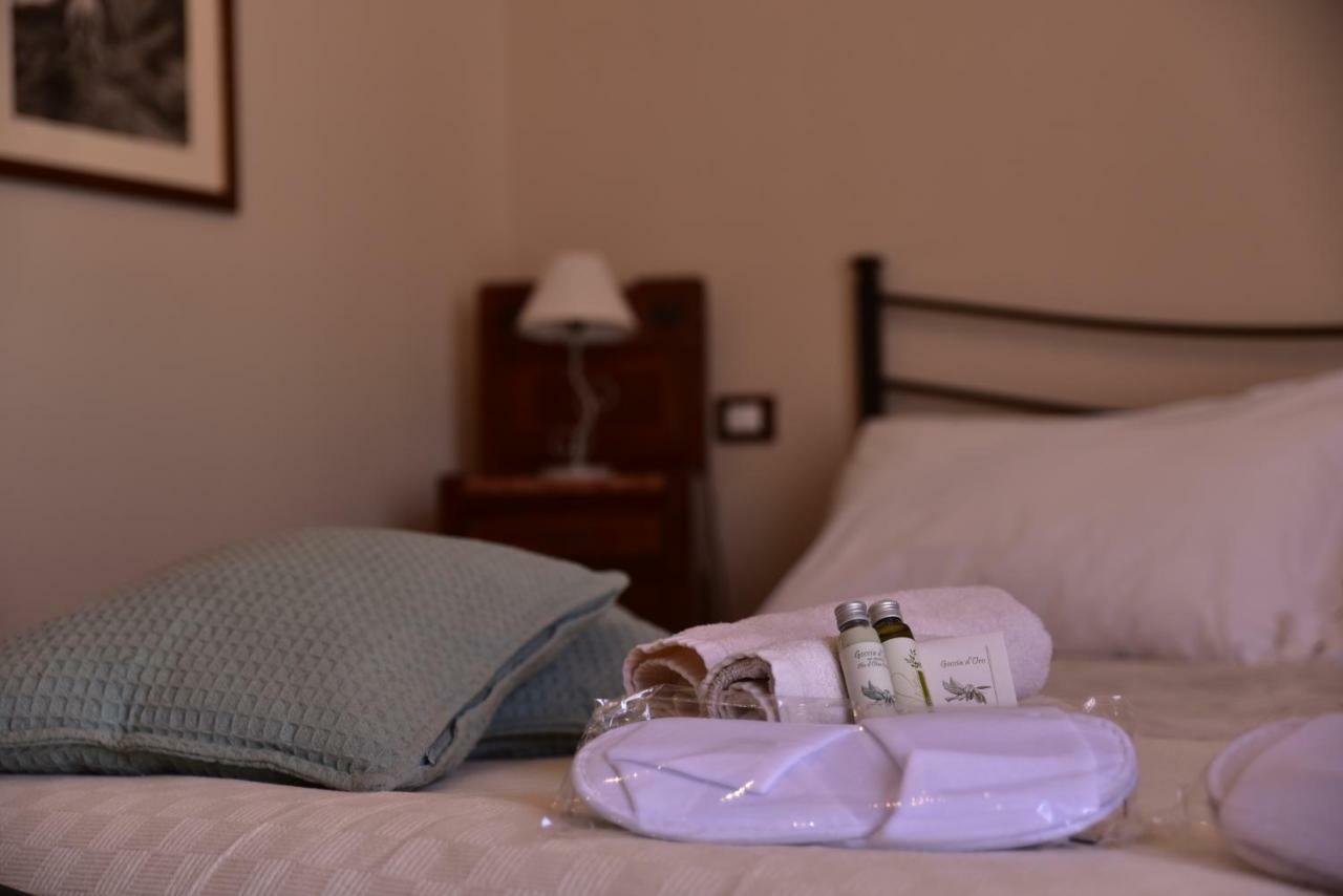 Casa Nina Bed & Breakfast Toirano Bagian luar foto